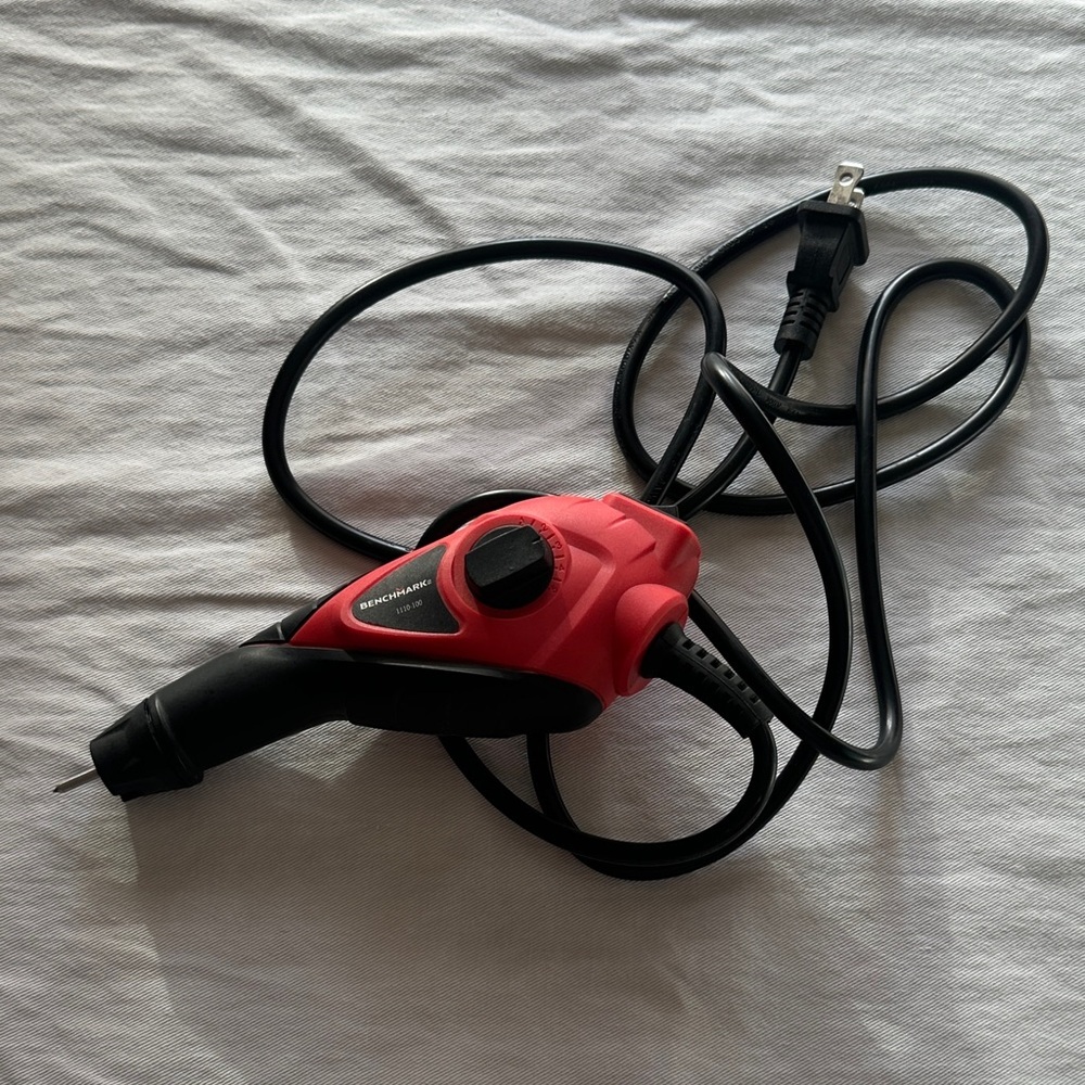 BenchMark Corded Engraver